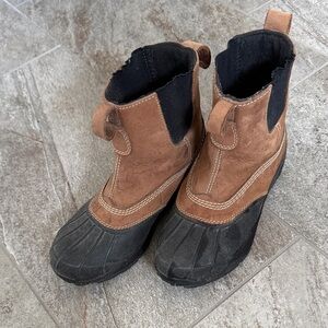 Brown & Black Duck Boots - Classic Waterproof Ankle Boots L L Bean